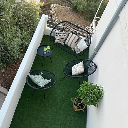 Apartment And Studio Ivan Dolac Exterior photo