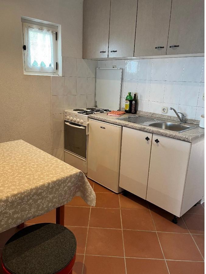 Apartment And Ivan Dolac